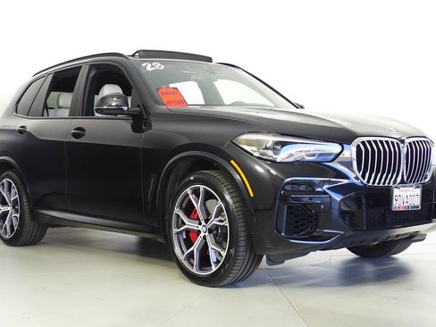 Used 2023 BMW X5 xDrive40i w/ M Sport Package image 4