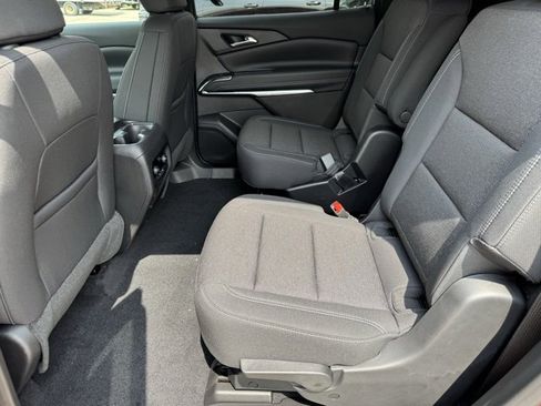 New 2026 Chevrolet Traverse LT w/ Driver Confidence Package image 5