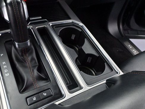 Used 2018 Ford F150 Platinum w/ Equipment Group 701A Luxury image 19