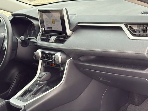 Used 2024 Toyota RAV4 XLE w/ Convenience Package image 26