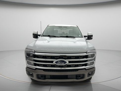 Used 2023 Ford F250 King Ranch w/ Tremor Off-Road Package AWD/4WD image 2