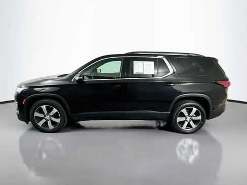 Used 2023 Chevrolet Traverse LT w/ LT Premium Package AWD/4WD image 4