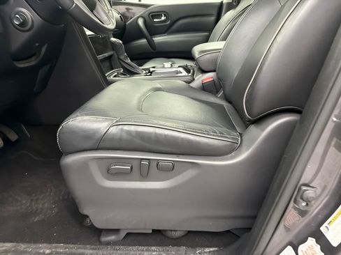 Used 2024 INFINITI QX80 Luxe image 10