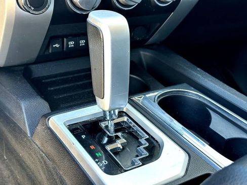 Used 2020 Toyota Tundra SR5 w/ SR5 Leather Package image 17