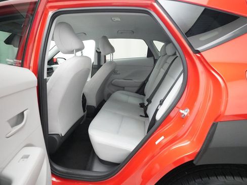 Used 2025 Hyundai Kona SEL image 15