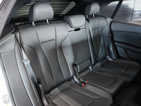 New 2026 Audi Q8 Premium Plus image 8