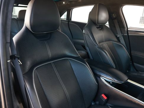 Used 2023 Lucid Air Grand Touring image 20