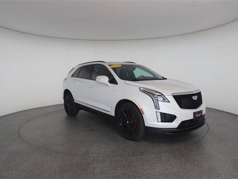 Used 2022 Cadillac XT5 Sportv image 28