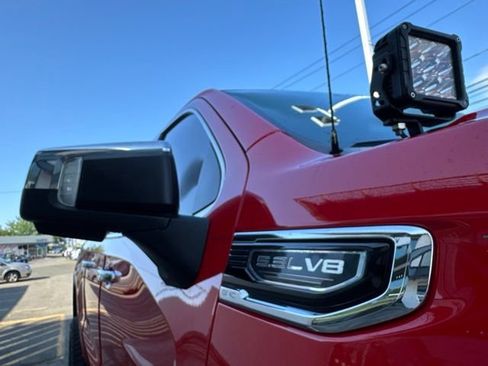 Used 2022 GMC Sierra 1500 SLT w/ SLT Premium Plus Package AWD/4WD image 31