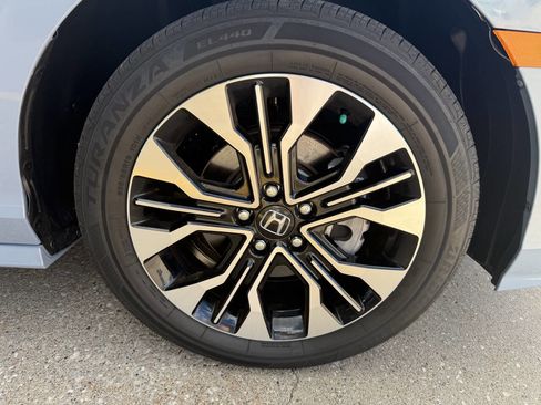 Used 2025 Honda Odyssey Elite image 34