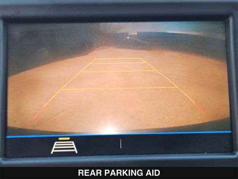 Used 2021 Chevrolet Equinox LT image 36