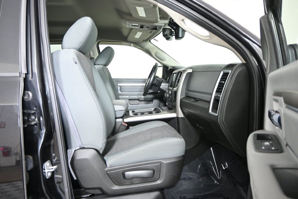 Used 2019 RAM 1500 Big Horn AWD/4WD image 14