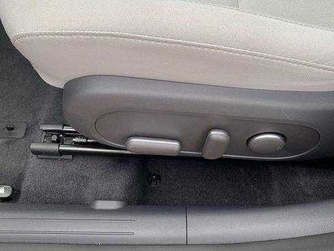 Used 2024 Hyundai Kona SEL image 16