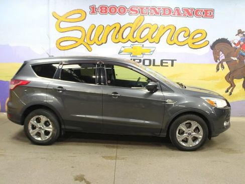 Used 2015 Ford Escape SE AWD/4WD image 1