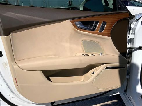 Used 2017 Audi A7 3.0T Premium Plus w/ Comfort Seating Package image 22