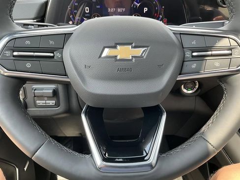 Used 2025 Chevrolet Suburban Premier w/ Sun And Tow Package image 24