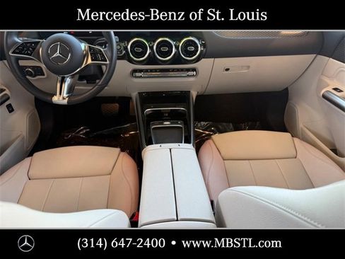 Certified 2025 Mercedes-Benz GLA 250 4MATIC image 11