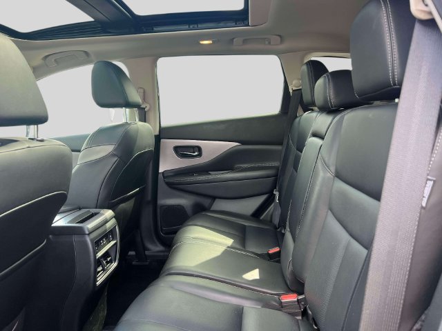 Used 2024 Nissan Murano SL AWD/4WD image 12