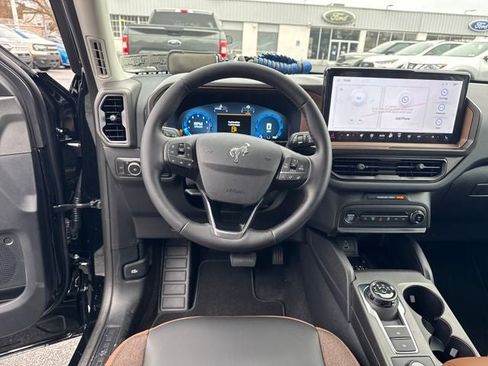 New 2025 Ford Bronco Sport Outer Banks image 17