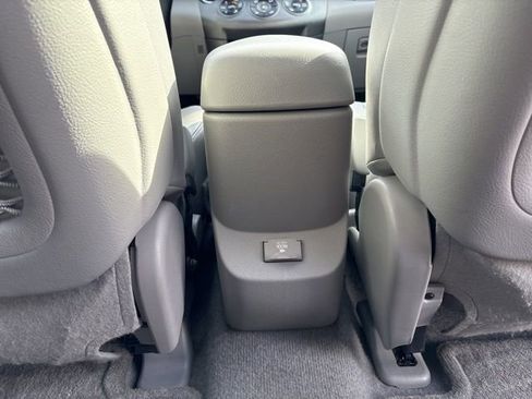 Used 2012 Toyota RAV4 Limited w/ Premium Plus Value Pkg image 40