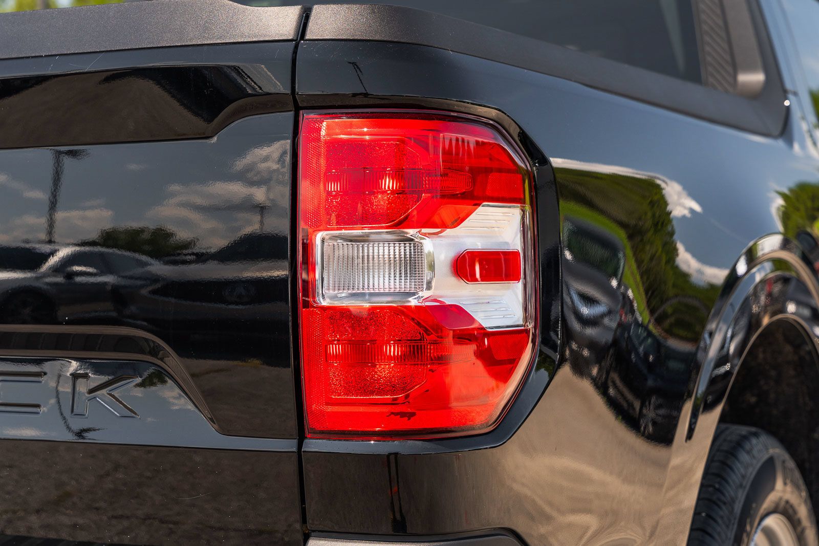 Certified 2026 Ford Maverick XL AWD/4WD image 14
