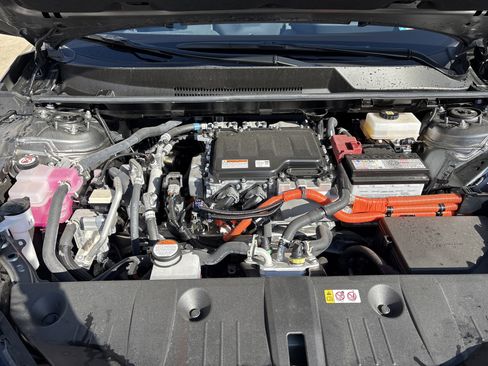 Used 2024 Toyota bZ4X Limited w/ Weather Package image 34