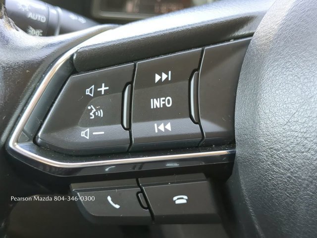 Used 2018 MAZDA MAZDA3 Touring FWD image 23