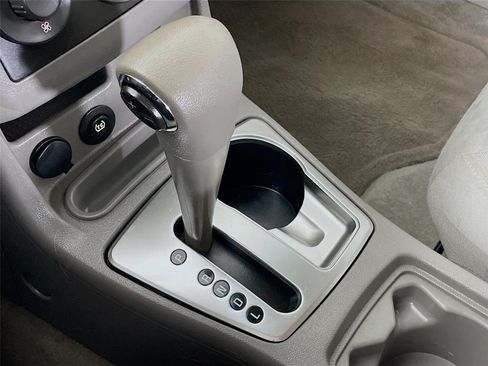 Used 2005 Chevrolet Malibu LS w/ Preferred Equipment Group FWD image 19