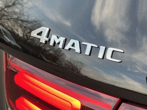 Used 2026 Mercedes-Benz GLB 250 4MATIC image 28
