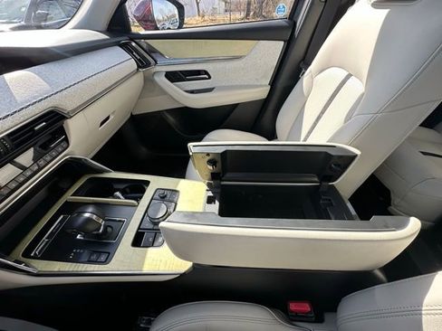 Used 2024 MAZDA CX-90 3.3 Turbo S w/ Premium Plus image 25