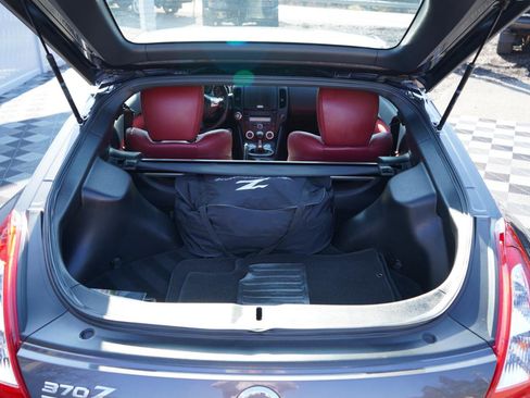 Used 2010 Nissan 370Z Touring w/ Sport Pkg image 42