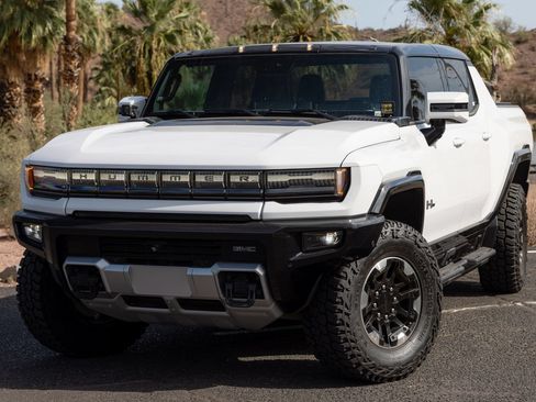 Used 2022 GMC Hummer EV Edition 1 w/ LPO, Illumination Package AWD/4WD image 18