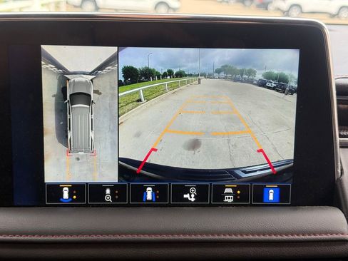 Used 2023 Chevrolet Tahoe RST w/ Luxury Package AWD/4WD image 12