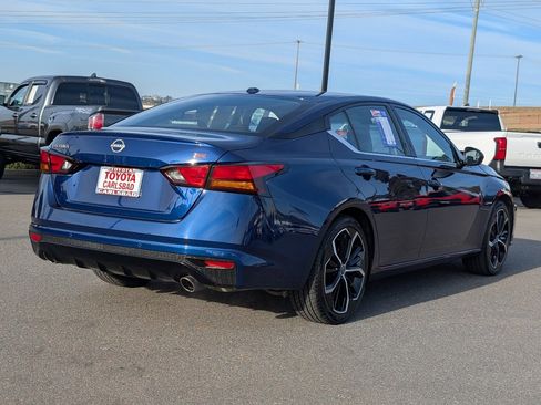 Used 2024 Nissan Altima 2.5 SR image 13