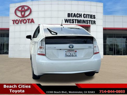 Used 2010 Toyota Prius Two FWD image 9