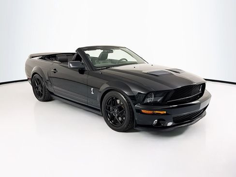 Used 2009 Ford Mustang Shelby GT500 RWD image 3