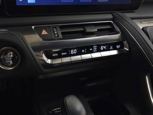 Certified 2024 Lexus LC 500 Coupe w/ Bespoke Build Package RWD image 31