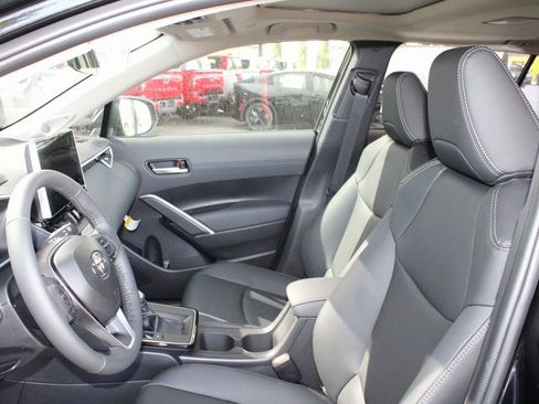 New 2026 Toyota Corolla Cross XLE image 8