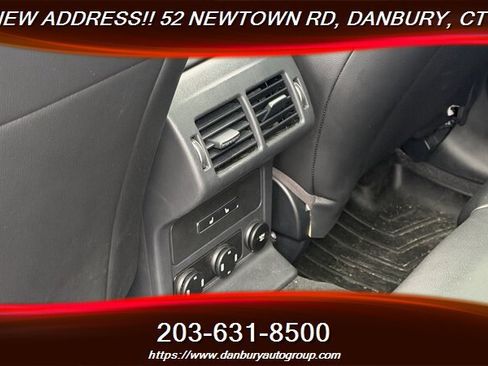 Used 2019 Jaguar F-PACE Premium AWD/4WD image 28