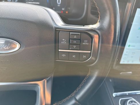 Used 2022 Ford Expedition Max Platinum image 13