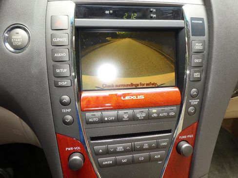 Used 2010 Lexus ES 350 Sedan image 16