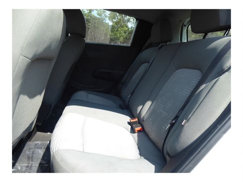 Used 2018 Chevrolet Sonic LT image 15