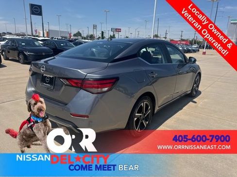 Used 2025 Nissan Sentra SV FWD image 4