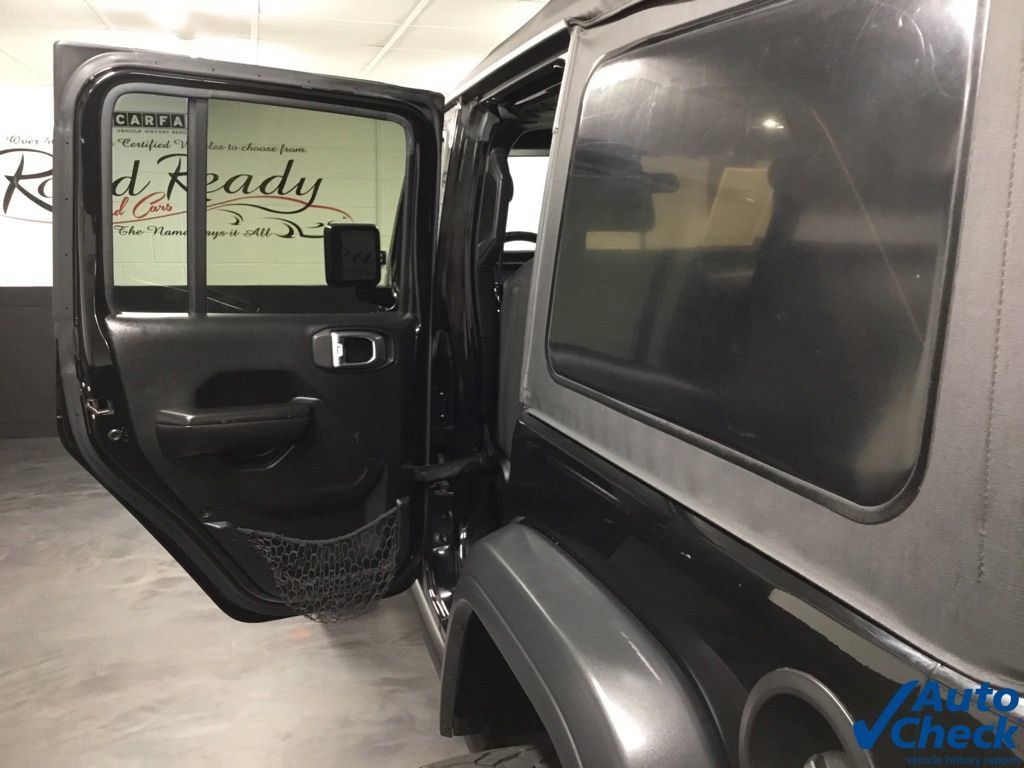 Used 2020 Jeep Wrangler Unlimited Sport AWD/4WD image 29