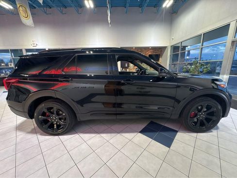 Used 2023 Ford Explorer ST w/ Equipment Group 401A AWD/4WD image 14