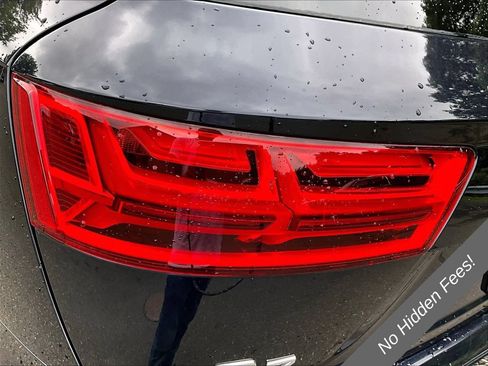 Used 2017 Audi Q7 3.0T Premium AWD/4WD image 27
