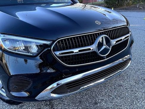 Certified 2026 Mercedes-Benz GLC 300 4MATIC image 5