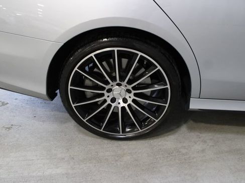 Used 2022 Mercedes-Benz E 53 AMG 4MATIC Sedan image 37