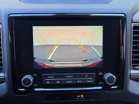 Used 2022 Nissan Frontier SV image 20