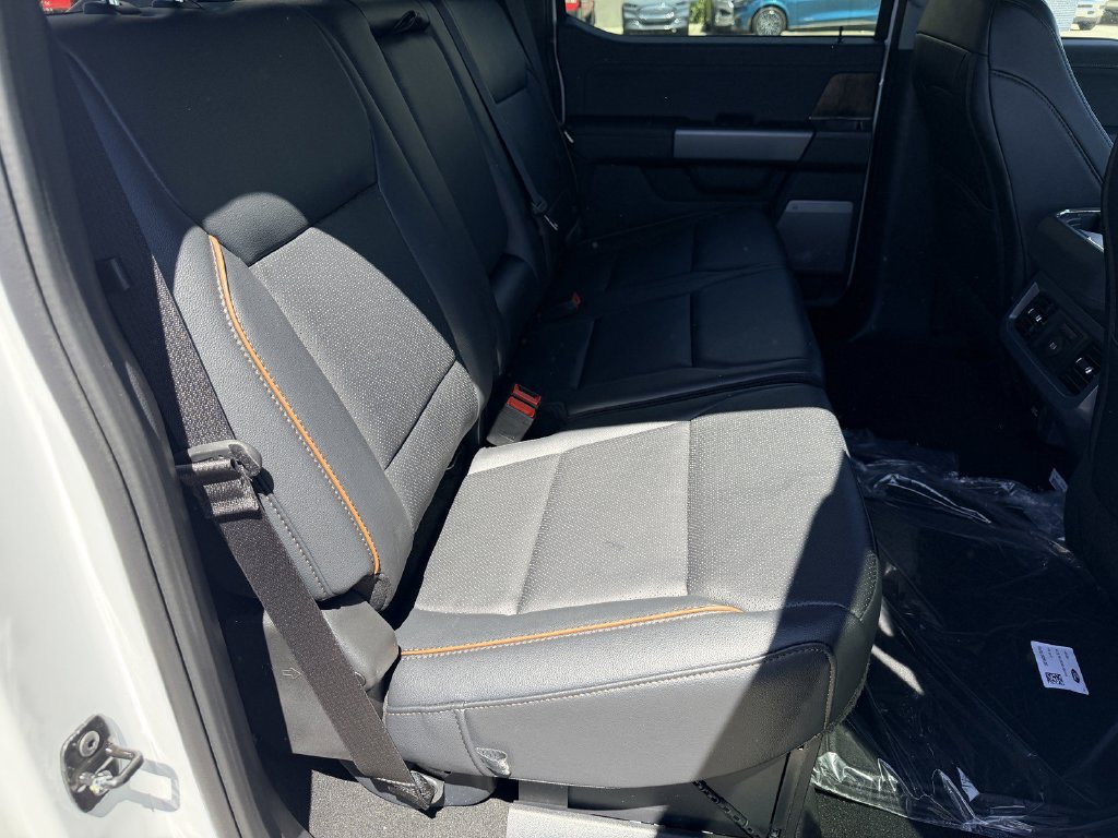 New 2026 Ford F250 Lariat w/ Lariat Premium Package AWD/4WD image 12